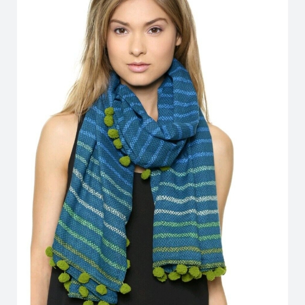 NWT Marc Jacobs shawl/scarf.